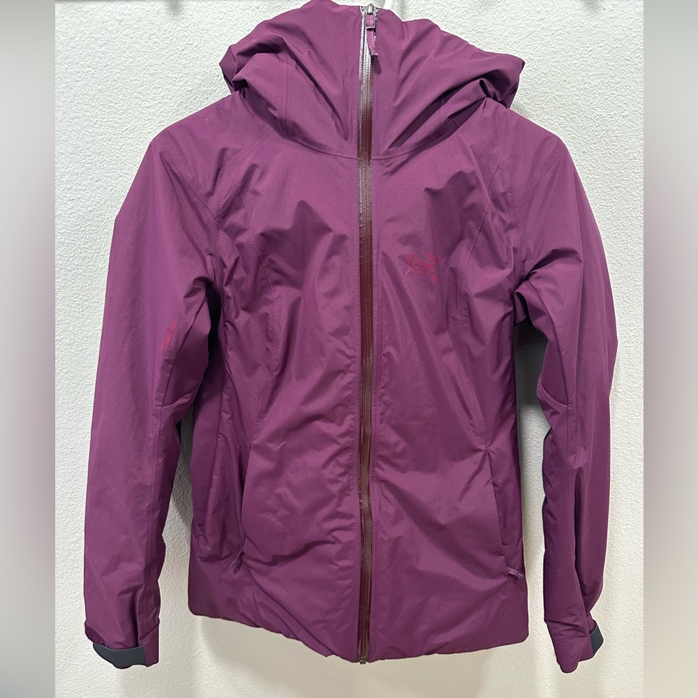 Women’s Arc’teryx Jacket